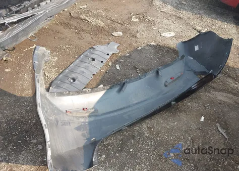 2013 Hyundai Elantra Limited z USA, uszkodzony, nr VIN KMHDH4AE7DU795716